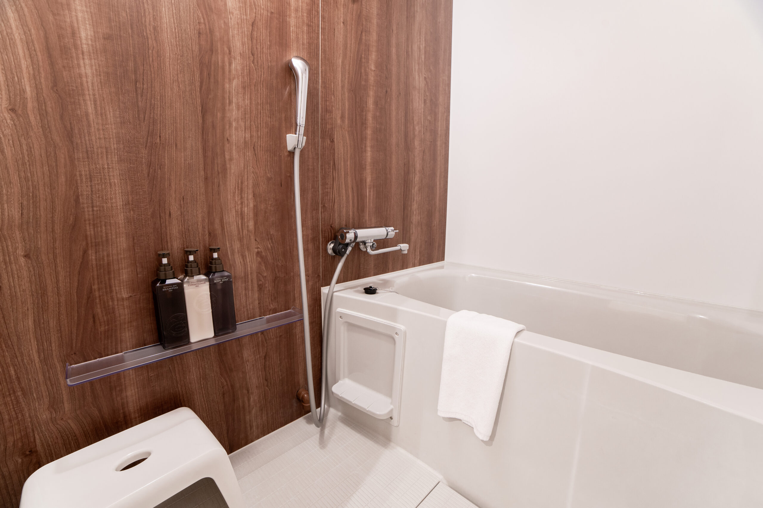 バス・トイレ別、広いお風呂(シングルのみユニットバス)